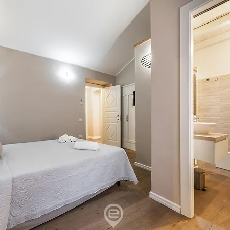 Estay Garibaldi 3* Cagliari